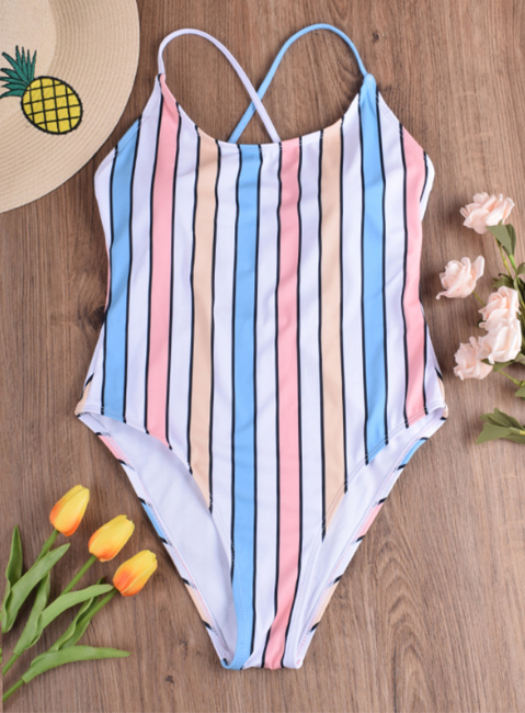 One-Piece Color Stripe Sexy Swimsuit on Luulla